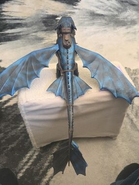 DreamWorks How To Train Your Dragon Blue Dragon Figurine - Detailed Resin Figure
